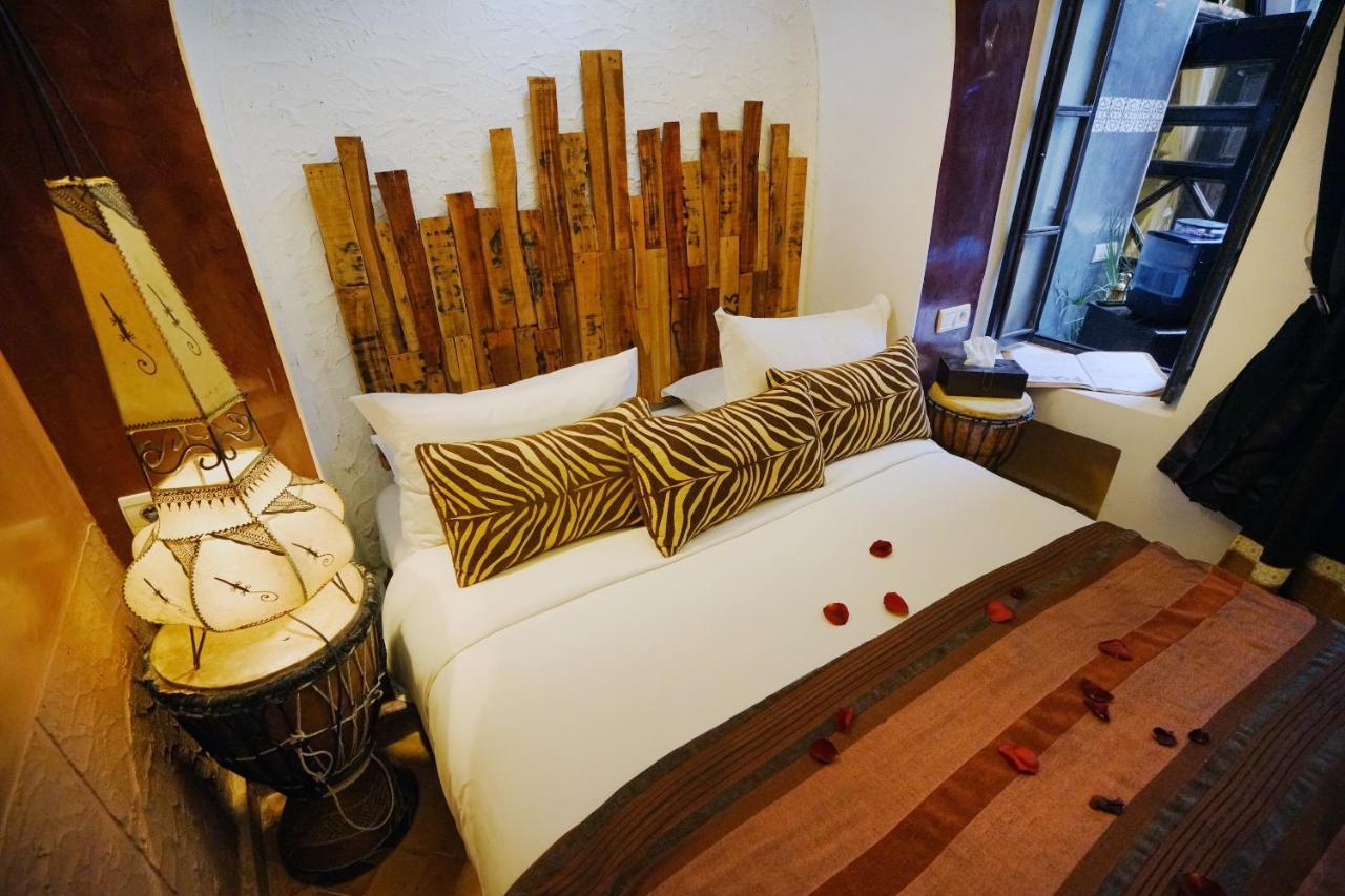 The Repose Hotel Salé Kültér fotó